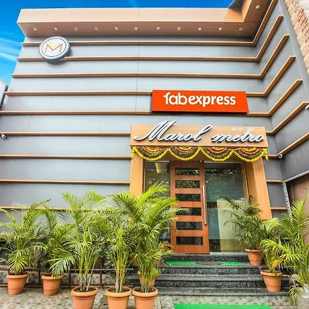 Fabexpress Marol Metro - Nr Mumbai International Airport Hotel